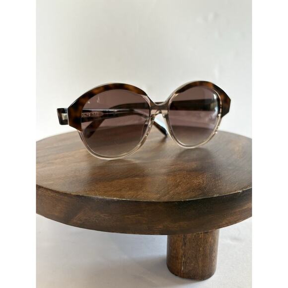Celine Paris CL 401541 49F Sunglasses 61-17 140 *3 A Oversized Triomphe main image 4